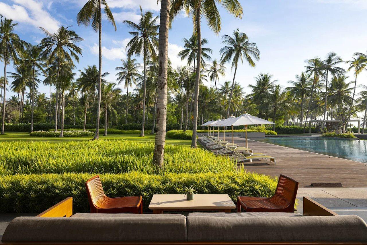 Dialoog Banyuwangi Hotell Exteriör bild